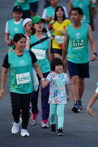 BIB: 51741, 2566, 52902
                            <button type="button" onclick="openModal(10526457)" class="btn btn-primary btn-sm float-right btn-popup" data-toggle="modal" data-target=".modal-high-quality">
                        <i class="fas fa-shopping-cart"></i> Add to Cart
                    </button>
                                            <button type="button" onclick="isThisMe(10526457, true)" class="btn btn-success btn-sm float-right btn-popup btn-isme hidden" data-toggle="tooltip" data-placement="bottom" title="นี่คือรูปของคุณใช่ไหม คลิกที่นี่เพื่อเอาเข้าอัลบั้ม">
                        <i class="fas fa-plus"></i> Add to album
                    </button>
                    <button type="button" onclick="isThisMe(10526457, false)" class="btn btn-warning btn-sm float-right btn-popup btn-isnotme hidden">
                        <i class="fas fa-ban"></i> Remove from album
                    </button>